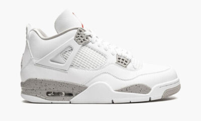 Air Jordan 4 Retro white Oreo (2021)