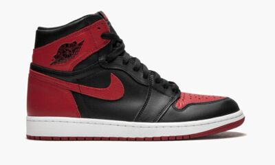 Air Jordan 1 Retro High OG Banned bred