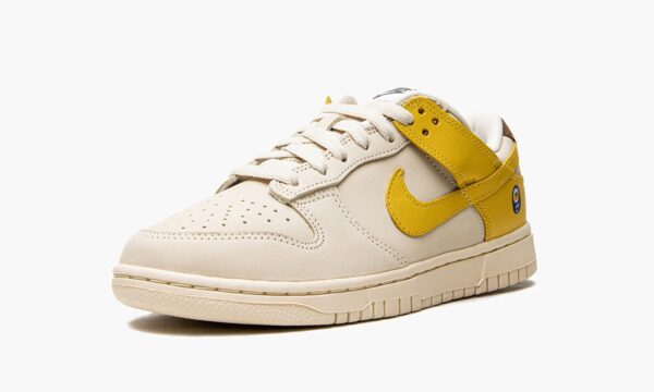 Nike Dunk Low Banana - Sneakers Outlet Co