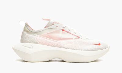 Nike Vista Lite SE Laser Crimson - Sneakers Outlet Co