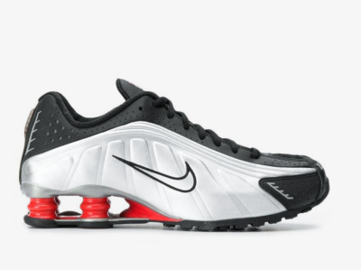 Nike Shox R4 “Black Metallic Silver” Sneakers